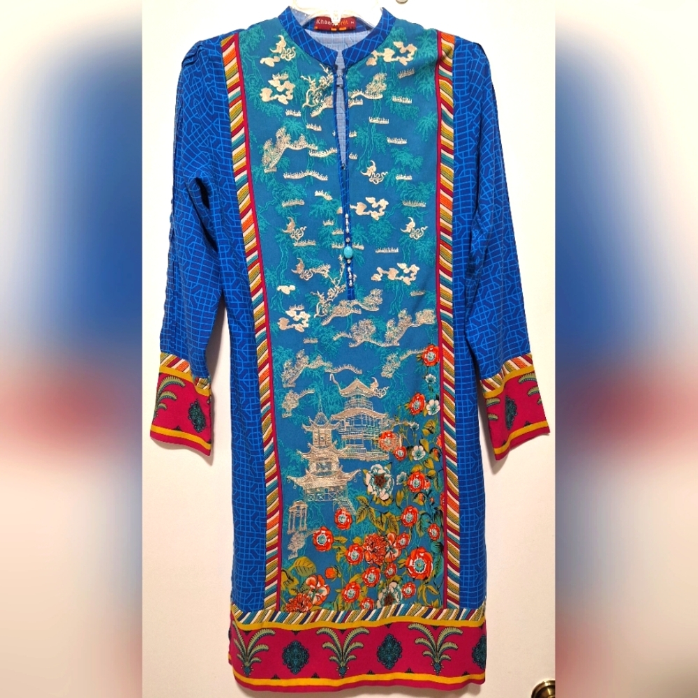 KHAADI PRET ELEGANT MULTICOLOR, EMBROIDERED, MIDI DRESS WITH SIDE SLITS.
